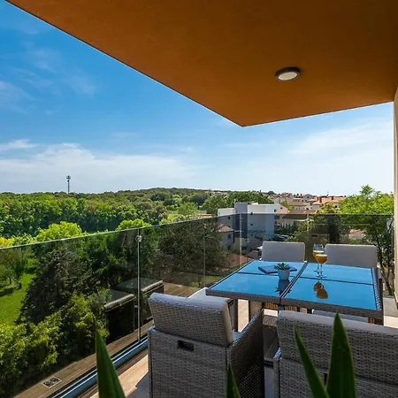 Exclusive Ellen & Micol-with 3 Free Mountain Bikes Apartment *