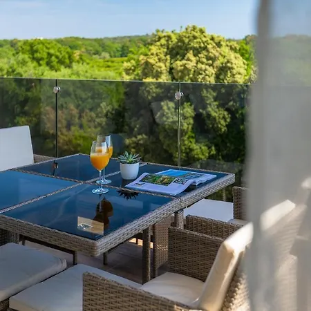 Apartment Exclusive Ellen & Micol-with 3 Free Mountain Bikes
